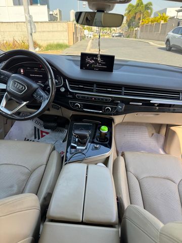 אאודי Q7