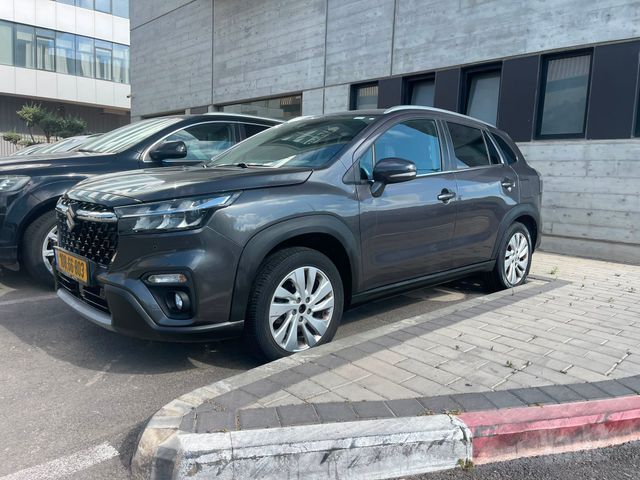 סוזוקי S-Cross