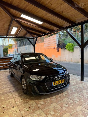 אאודי A1