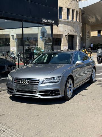 אאודי S7