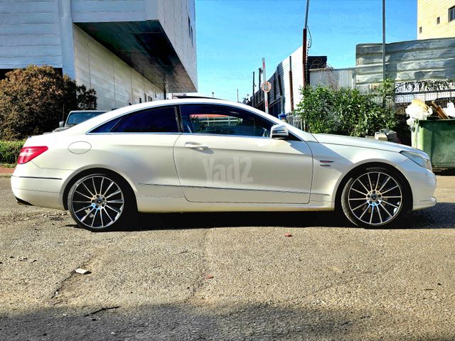 מרצדס-בנץ E-class