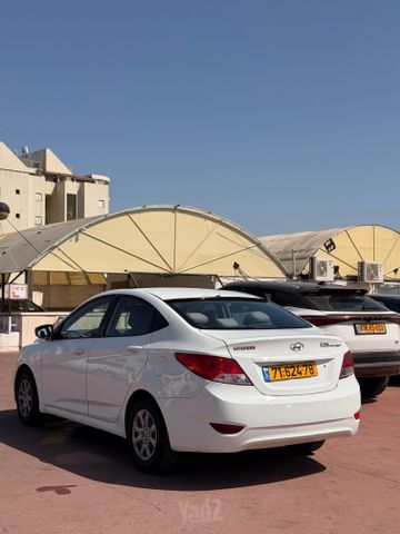 יונדאי אקסנט i25