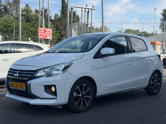 מיצובישי ספייס סטאר