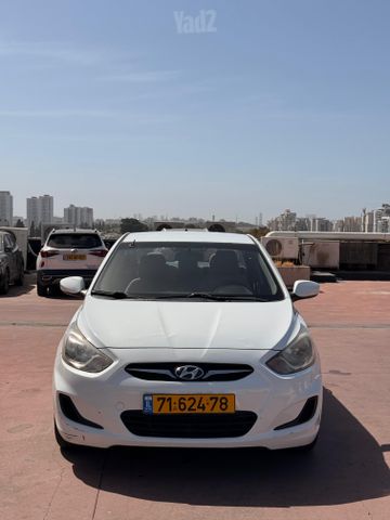 יונדאי אקסנט i25