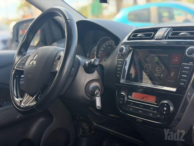 מיצובישי ספייס סטאר