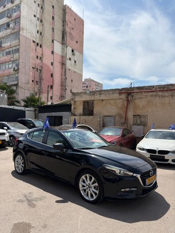 מאזדה 3