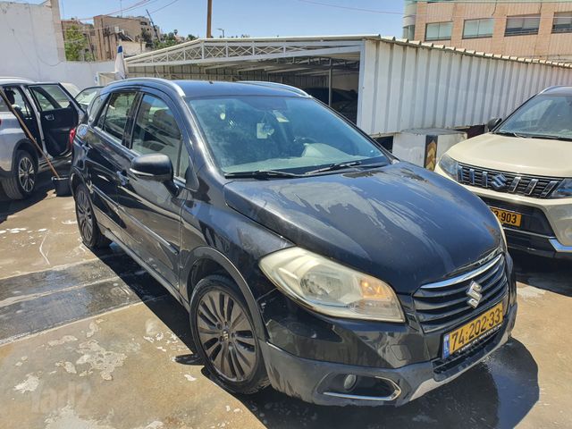 סוזוקי קרוסאובר