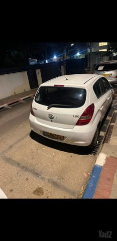 יונדאי i20