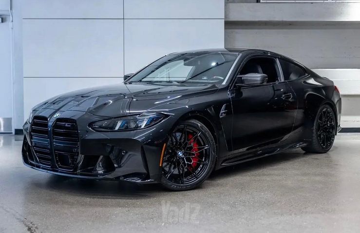 ב מ וו M4