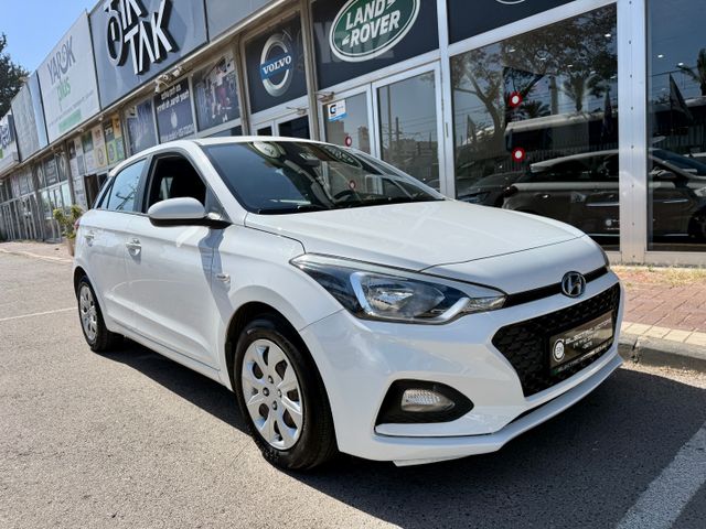 יונדאי i20