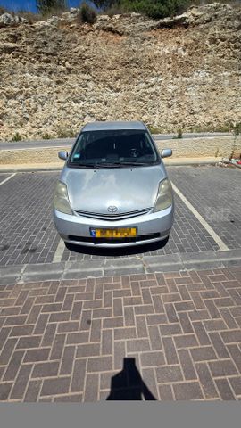 מודעת רכב טויוטה פריוס