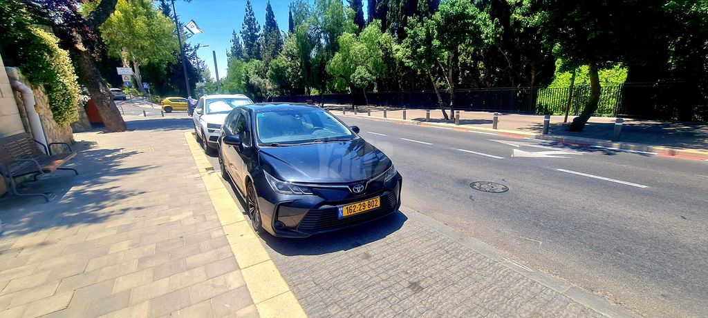 טויוטה קורולה