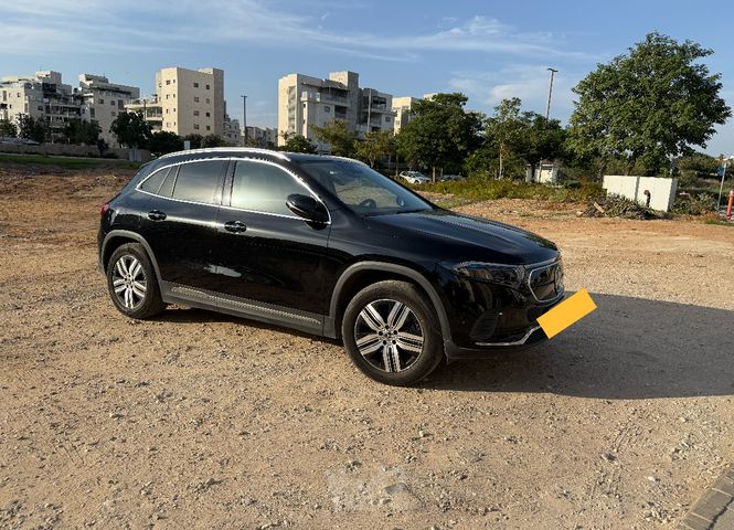 מרצדס-בנץ EQA