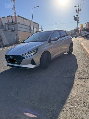 יונדאי i20
