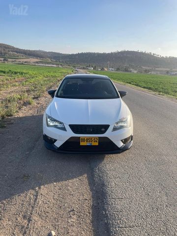 מודעת רכב סיאט לאון