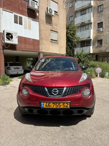ניסאן ג'וק