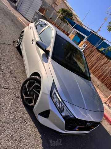 יונדאי i20