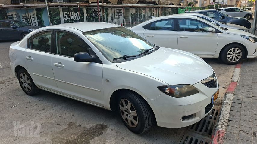 מאזדה 3