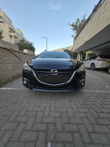 מודעת רכב מאזדה 3