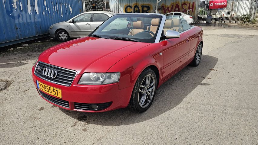 אאודי A4