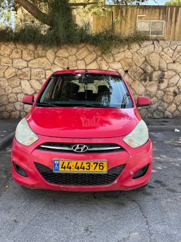 יונדאי i10