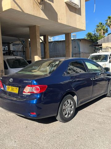 טויוטה קורולה