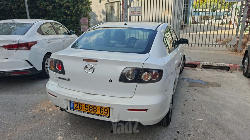 מאזדה 3