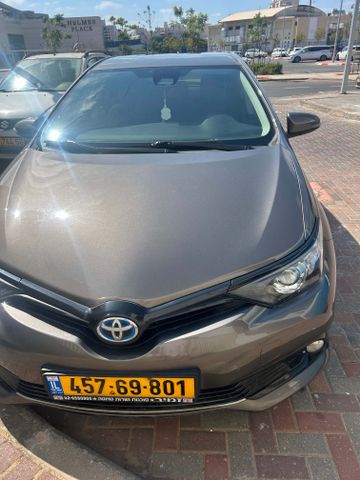 מודעת רכב טויוטה אוריס