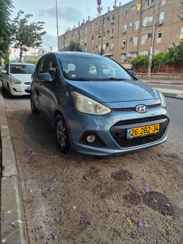 יונדאי i10