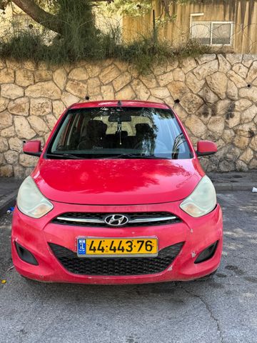 יונדאי i10