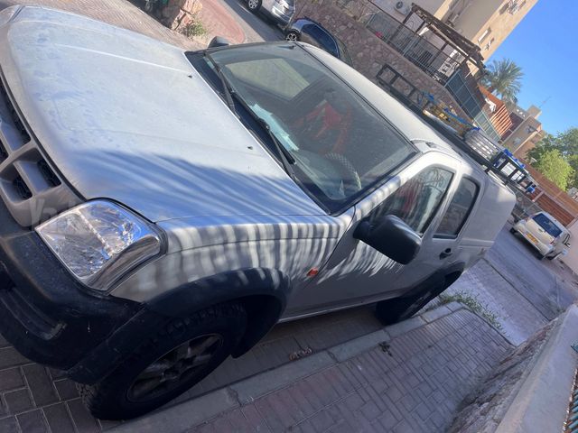 מודעת רכב איסוזו די-מקס