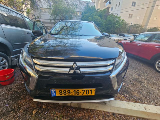 מיצובישי אקליפס קרוס