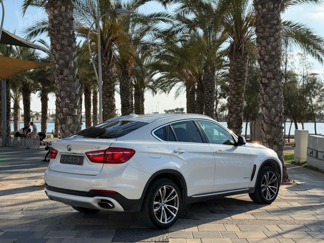 ב מ וו X6