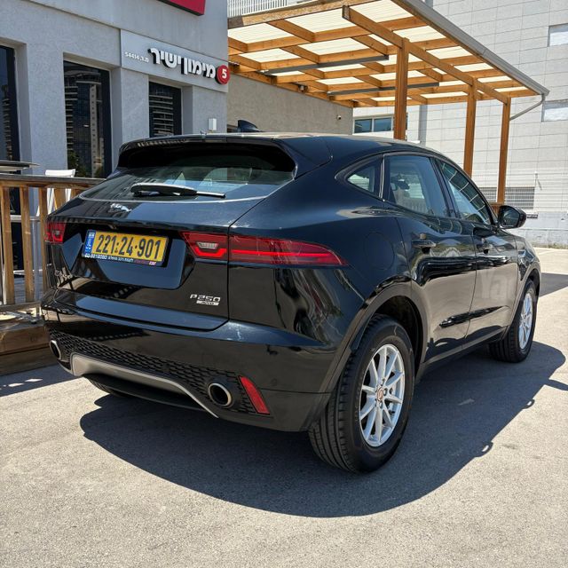 יגואר E-Pace