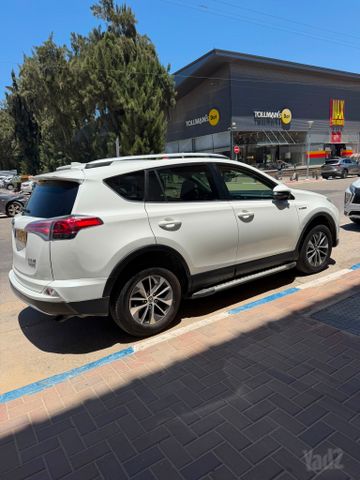מודעת רכב טויוטה RAV4