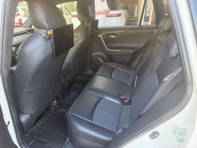 מודעת רכב טויוטה RAV4