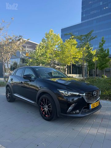 מודעת רכב מאזדה CX-3