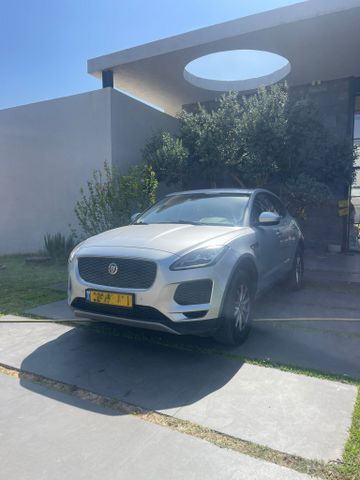 מודעת רכב יגואר E-Pace