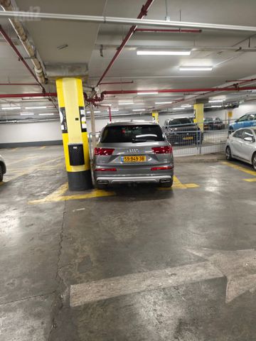אאודי Q7