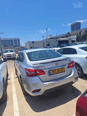 ניסאן סנטרה