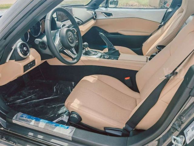 מאזדה MX-5