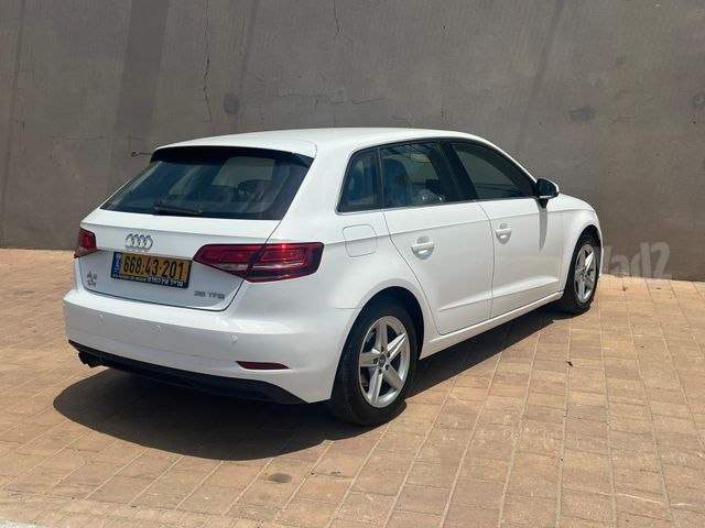 אאודי A3