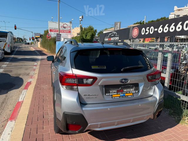 סובארו XV