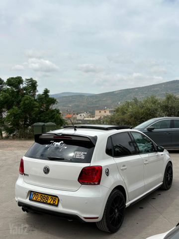 פולקסווגן פולו 