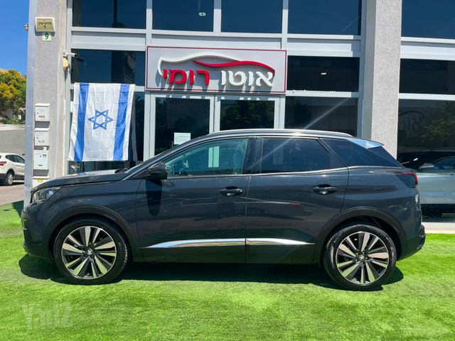 פיג'ו 3008