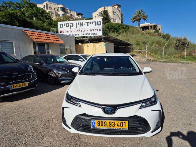מודעת רכב טויוטה קורולה