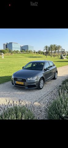 מודעת רכב אאודי A1