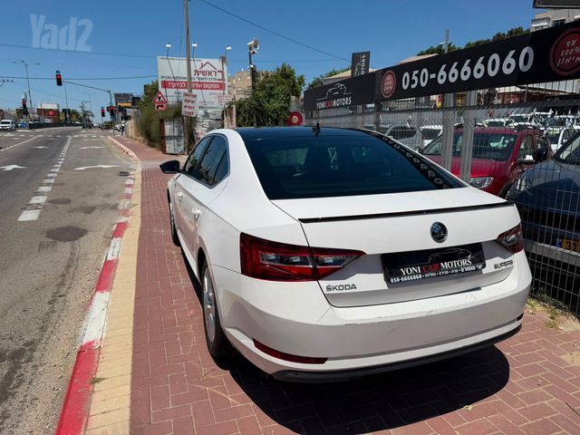 סקודה סופרב