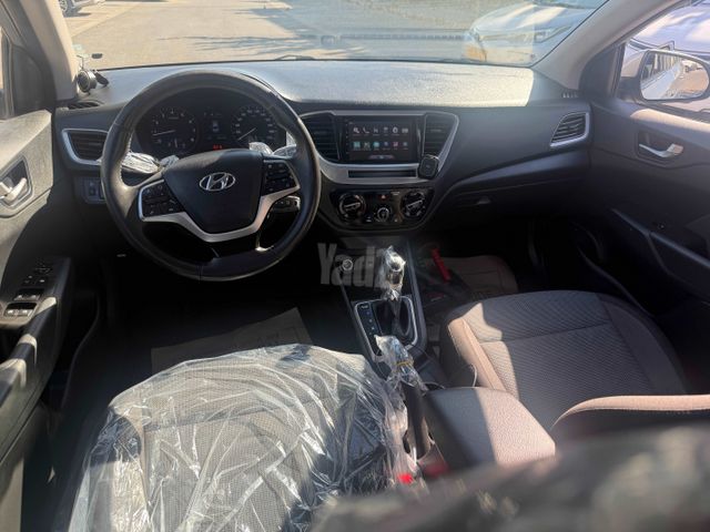 יונדאי אקסנט i25