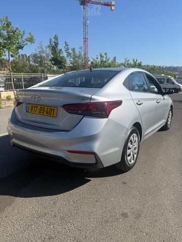 יונדאי אקסנט i25